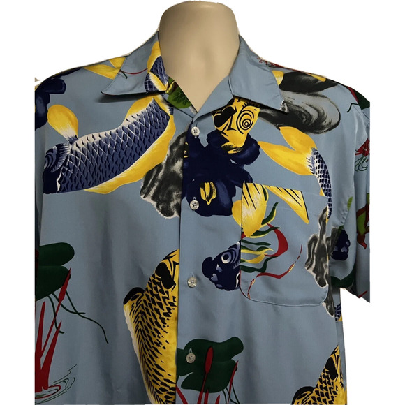 Koman Mens Blue Vintage Hawaiian Asian Koi Fish Button Up Shirt Medium Pocket - Picture 4 of 6